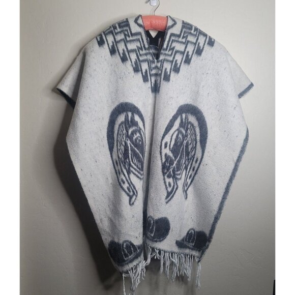 Mexican Poncho Horse Lovers Blanket Sarape  One size Gray Black White - Picture 1 of 4